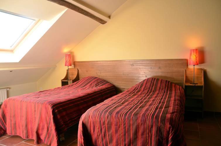 Gîtes Ferme de la Barrière Chimay Esterno foto