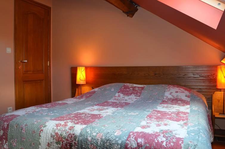 Gîtes Ferme de la Barrière Chimay Esterno foto